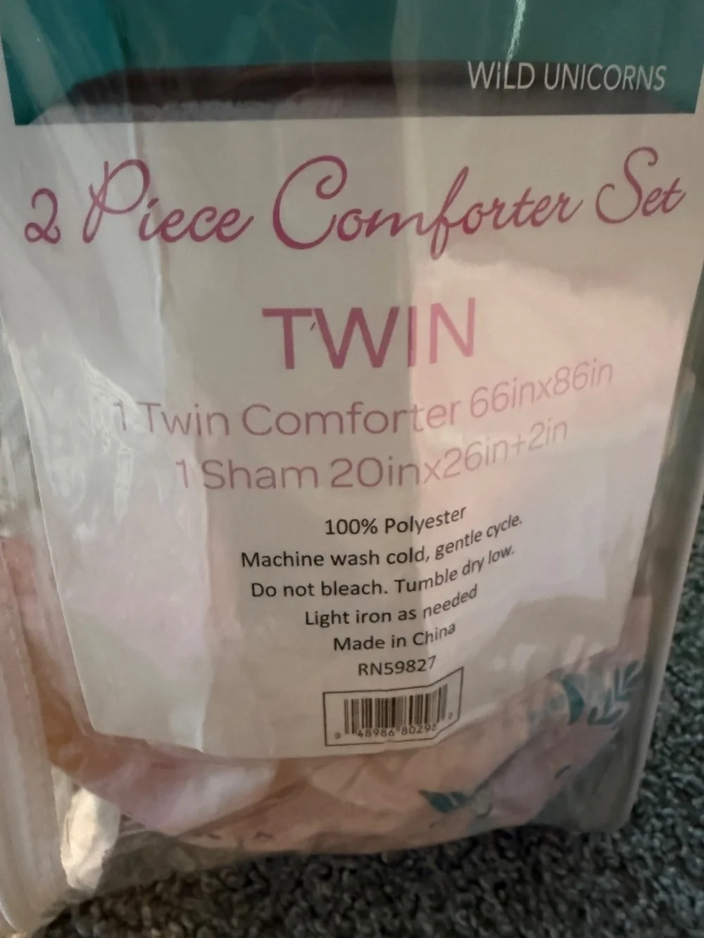 Twin comforter set